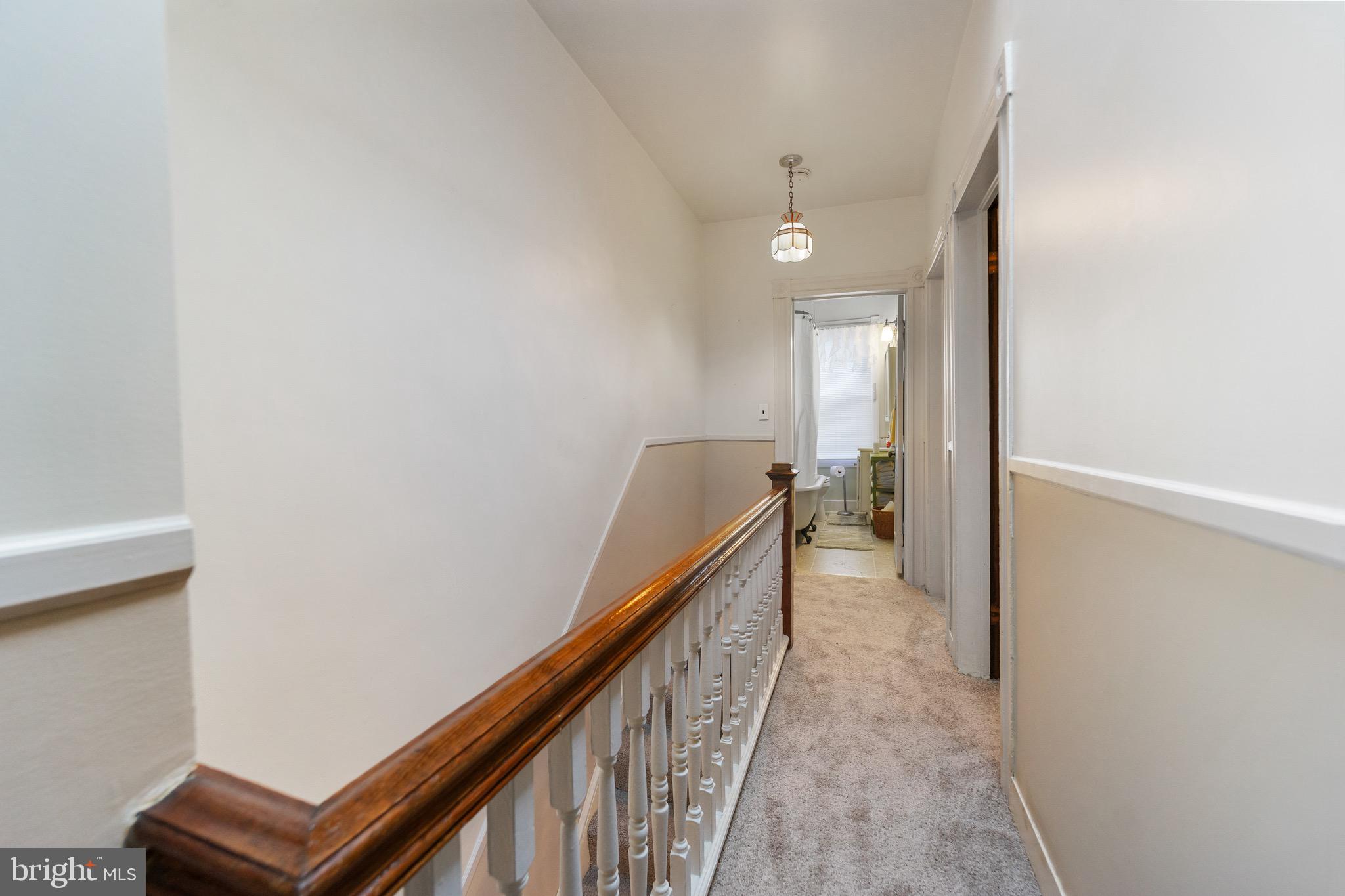 4412 Falls Road Baltimore, MD 21211 - Photo 11 of 30 Hallway