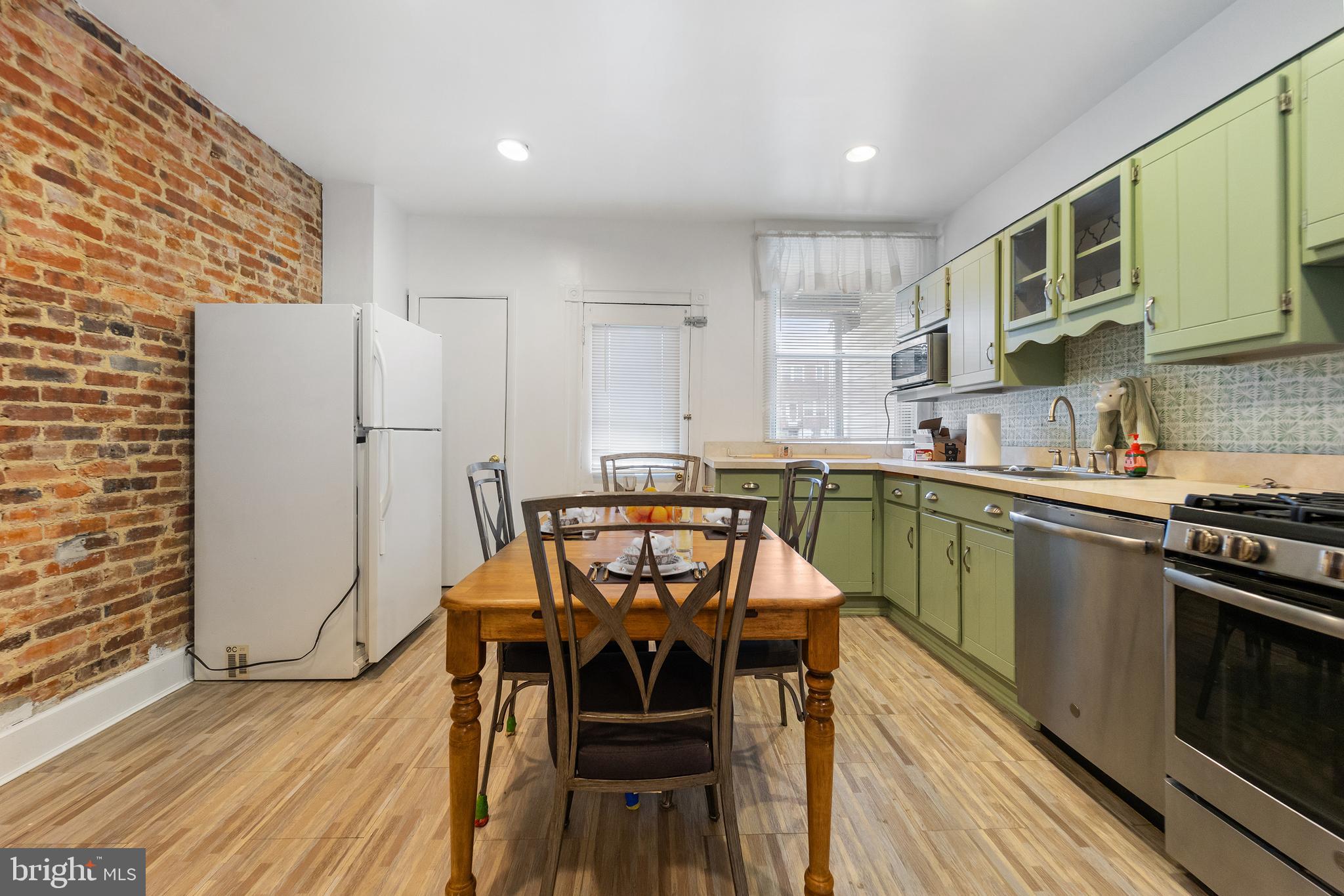 4412 Falls Road Baltimore, MD 21211 - Photo 8 of 30 Kitchen