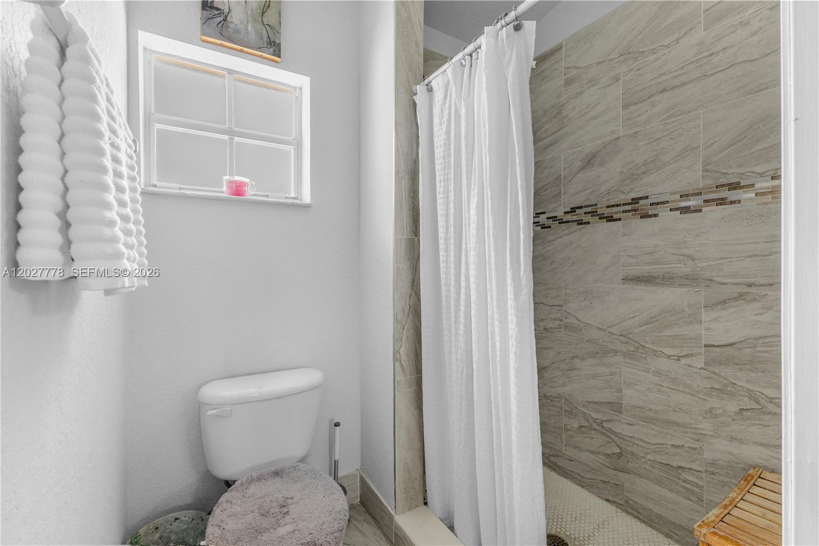 2420 Southwest 87th Way Miramar, FL 33025 - Photo 28 of 36