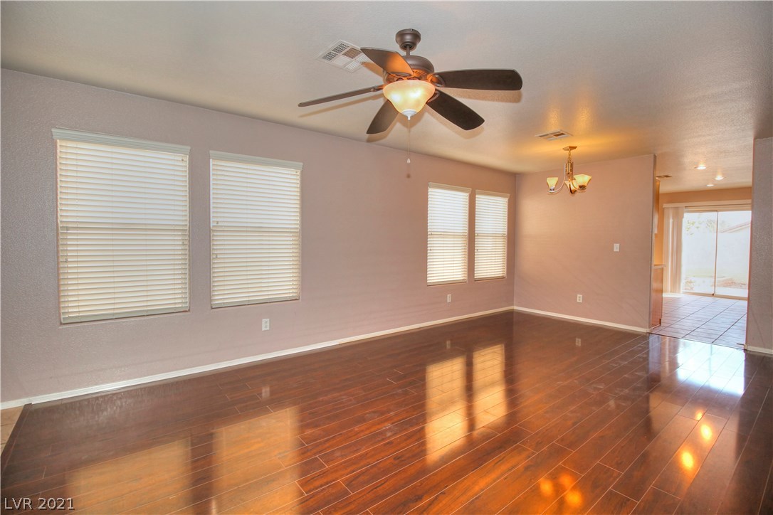 1116 Cathedral Ridge Street Henderson, NV 89052 - Photo 7 of 44 Gallery Image 7
