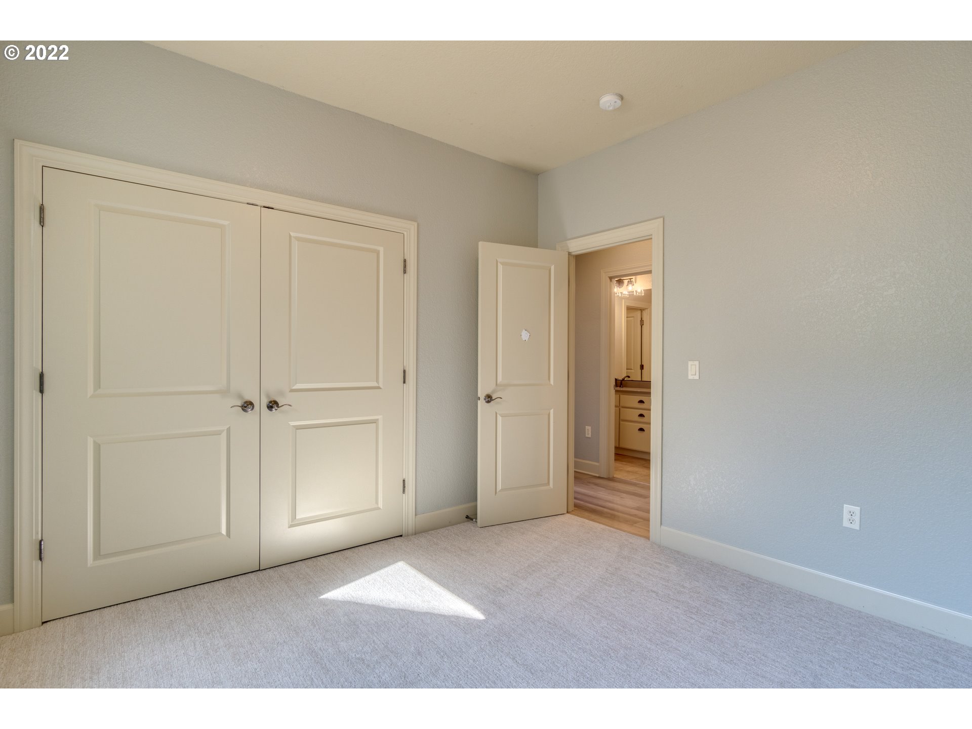 606 Northwest 24th Circle Camas, WA 98607 - Photo 27 of 32