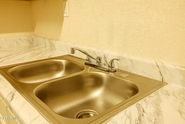 $200,000 | 5028 Vulcan Avenue, El Paso, TX 79904