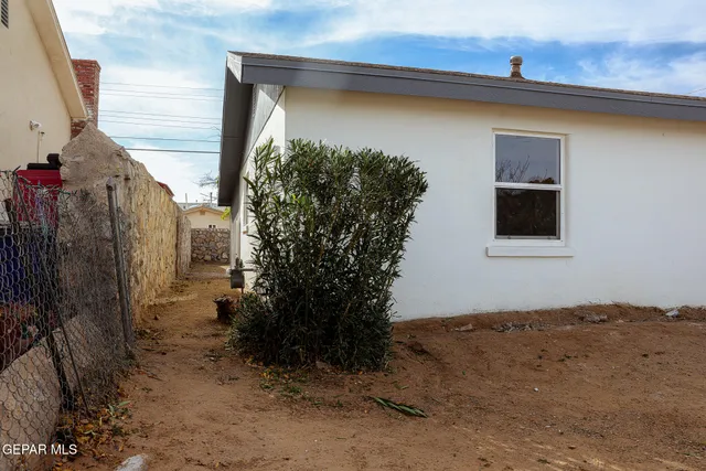 $200,000 | 5028 Vulcan Avenue, El Paso, TX 79904