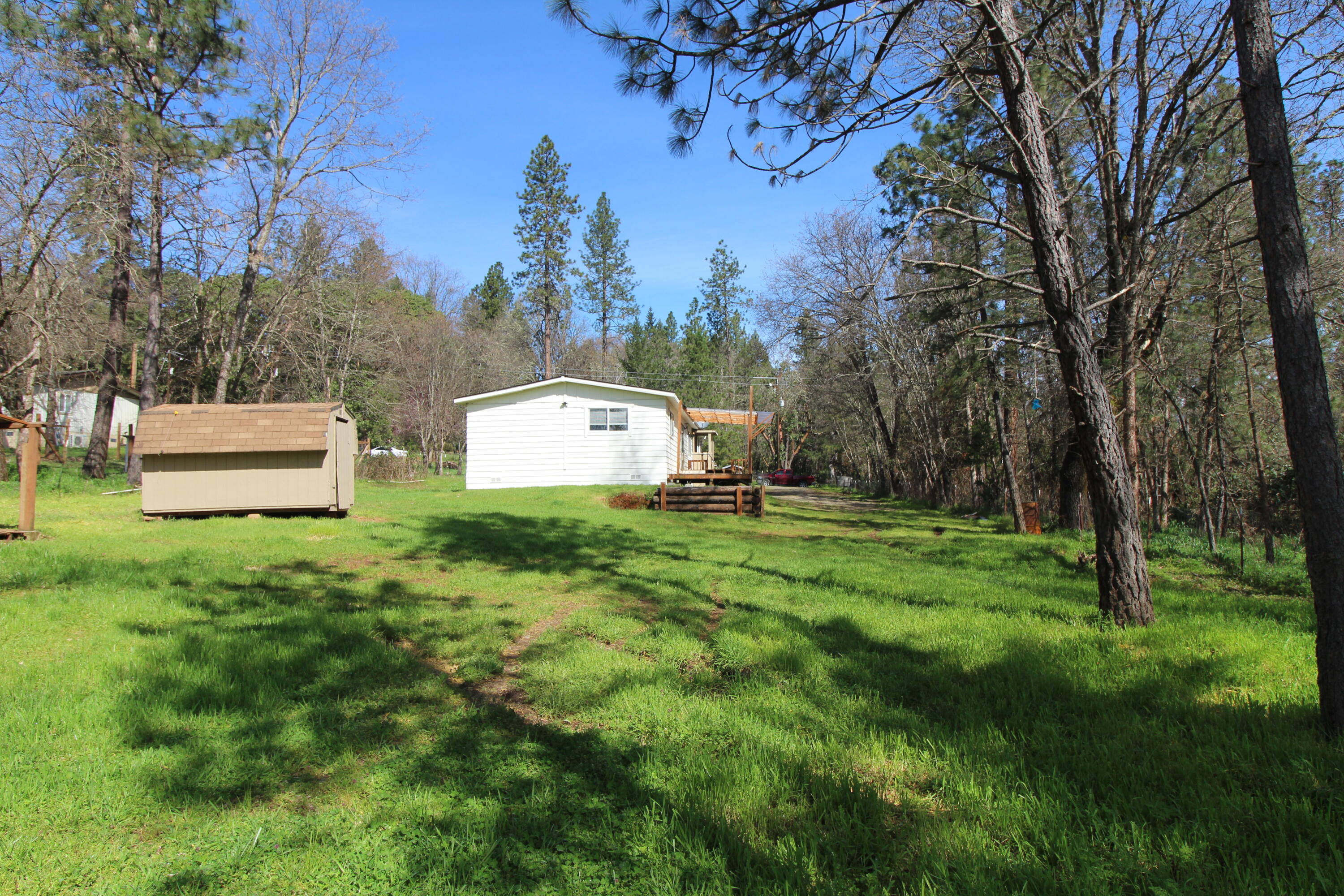 355 Verde Lane Merlin, OR 97532 - Photo 38 of 38 IMG_1951