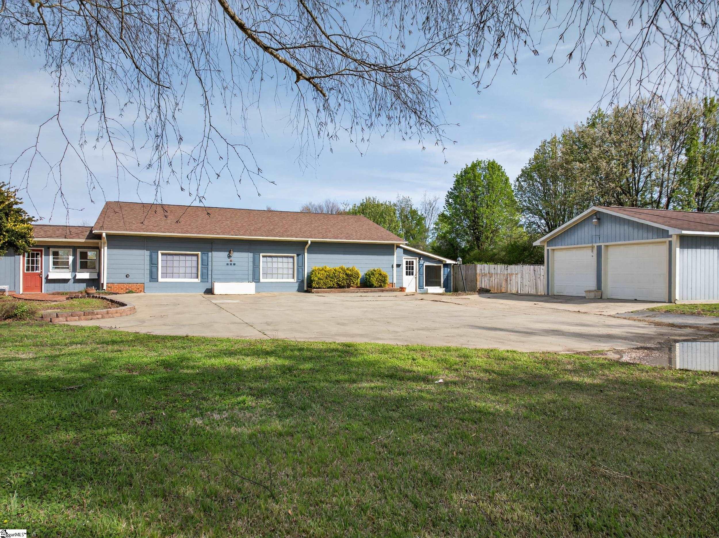 341 State Rd S-42-986 Chesnee, SC 29323 - Photo 21 of 37 Former pet boarding facility. 3115 sq feet of climate controlled finished space.