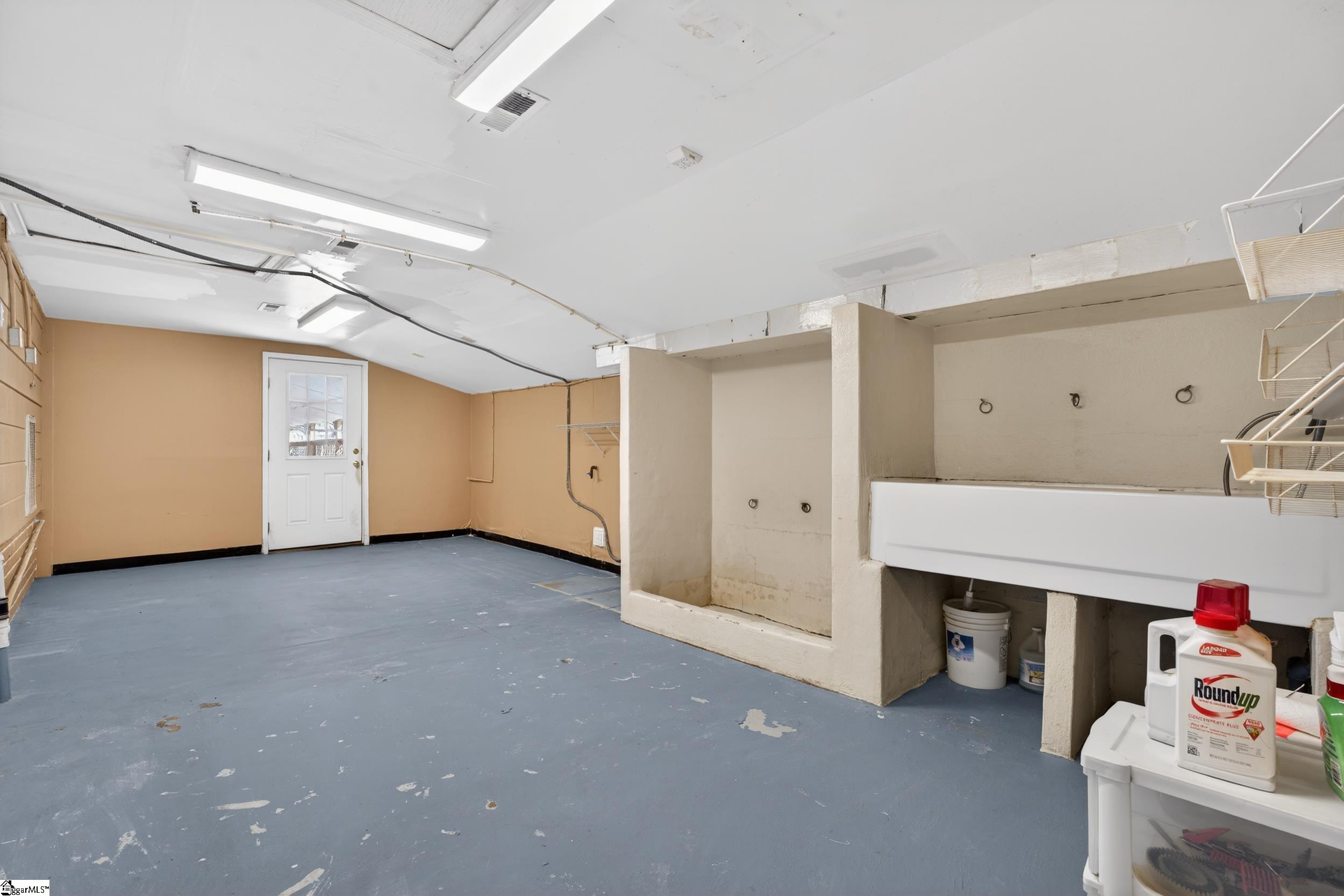 341 State Rd S-42-986 Chesnee, SC 29323 - Photo 23 of 37