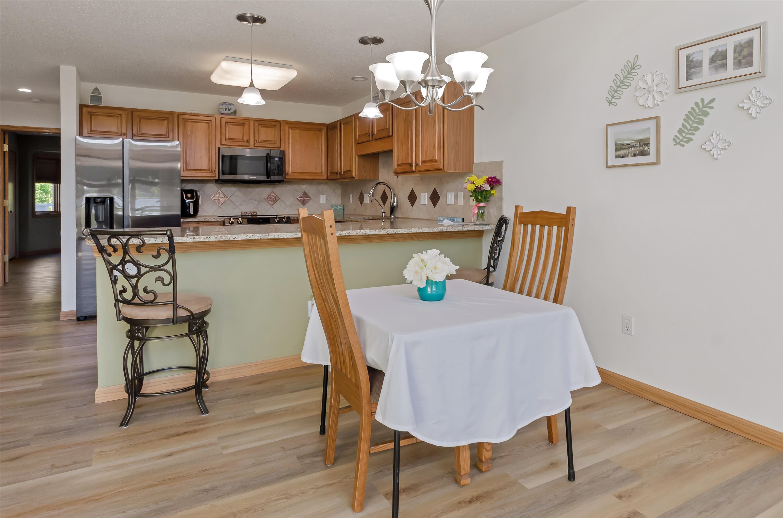 1704 Castleview Gladwin, MI 48624 - Photo 9 of 81