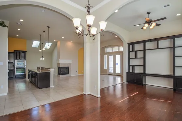 $3,000 | 6411 Edinburgh Court, Sugar Land, TX 77479