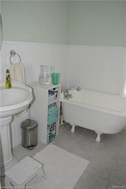 320 East Grand River Road Fowlerville, MI 48836 - Photo 9 of 13 Gallery Image 9