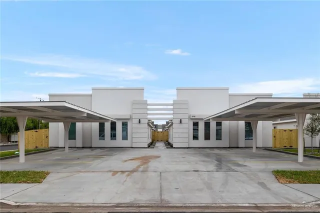 $1,100 | 1415 Petri Drive, Unit 2, Weslaco, TX 78599