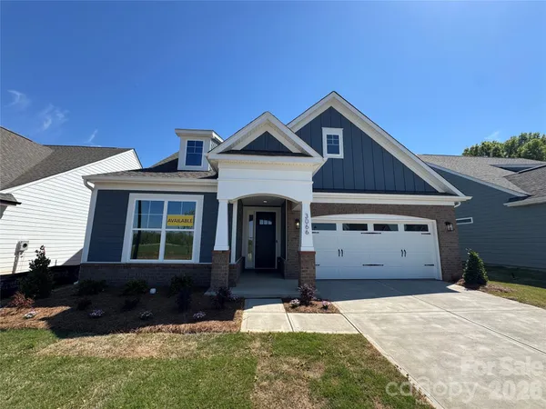 $582,400 | 3066 Constitution Lane, Gastonia, NC 28056