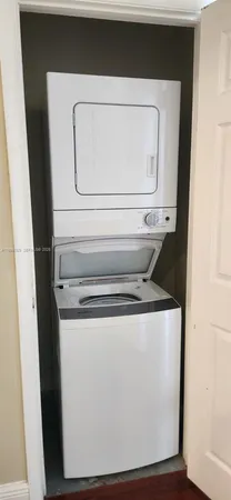 $2,500 | 1200 Town Center Drive, Unit 201, Jupiter, FL 33458