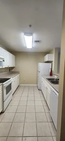 $2,500 | 1200 Town Center Drive, Unit 201, Jupiter, FL 33458