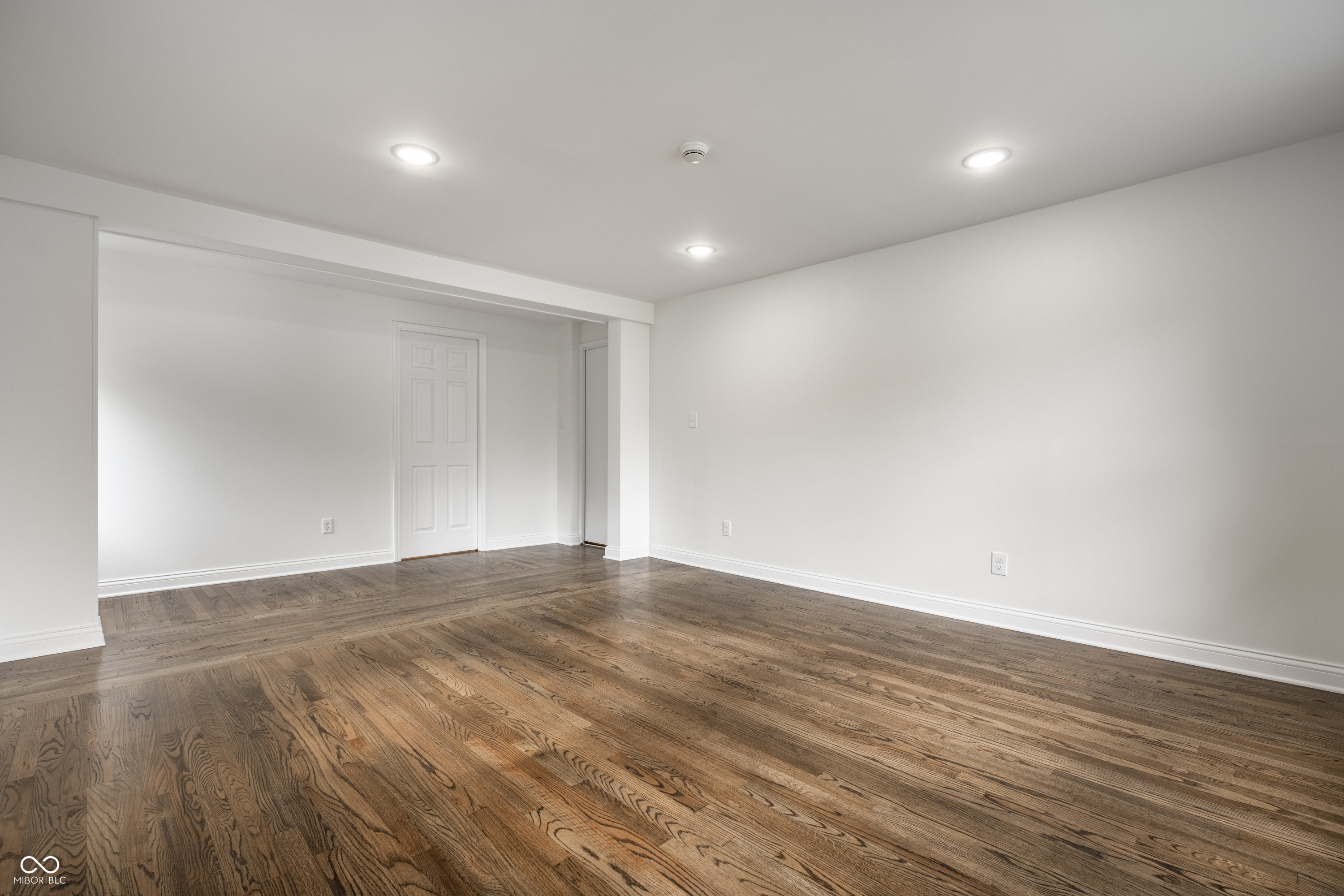 8888 Cholla Road Indianapolis, IN 46240 - Photo 12 of 24 Gallery Image 12