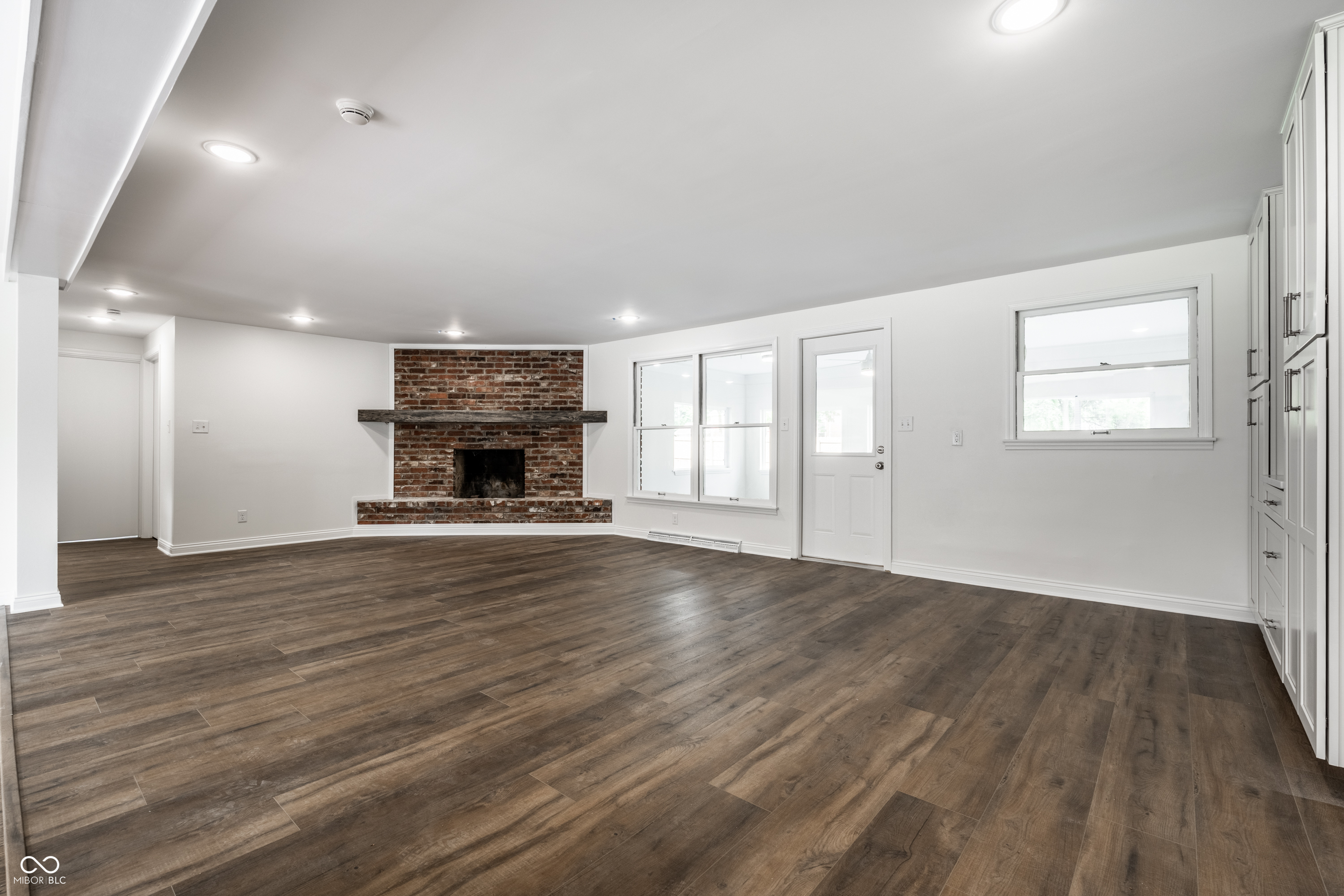 8888 Cholla Road Indianapolis, IN 46240 - Photo 6 of 24 Gallery Image 6