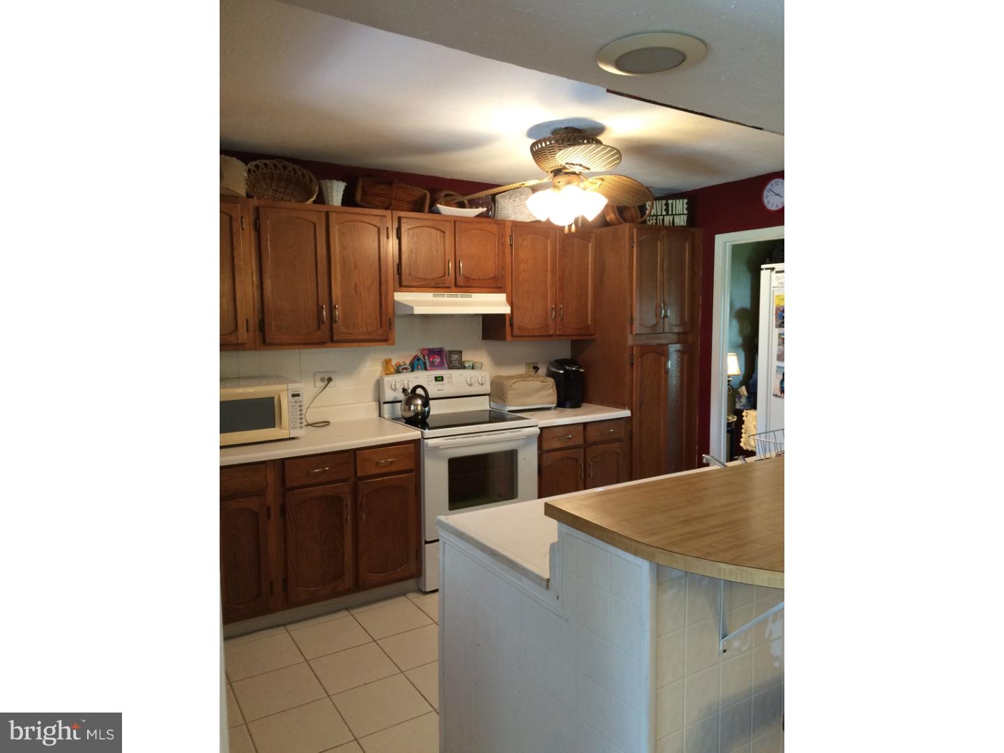 131 Fairfax Road Fairless Hills, PA 19030 - Photo 19 of 23 Kitchen