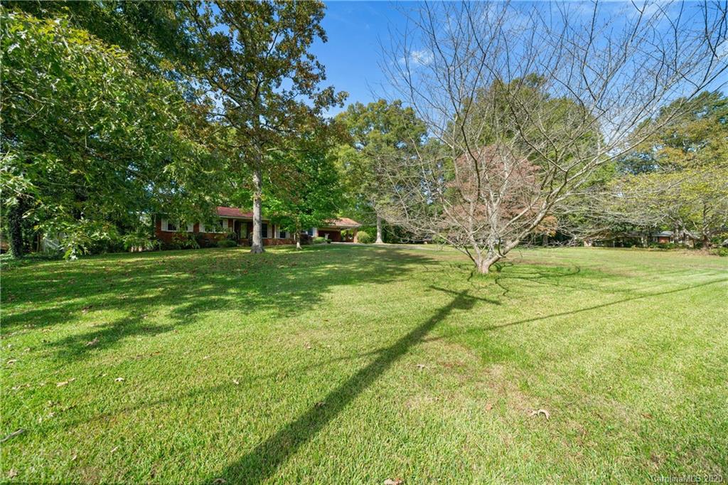 610 Plantation Road Lancaster, SC 29720 - Photo 11 of 33 Gallery Image 11