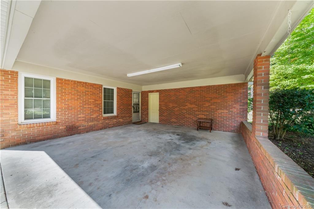 610 Plantation Road Lancaster, SC 29720 - Photo 4 of 33 Gallery Image 4