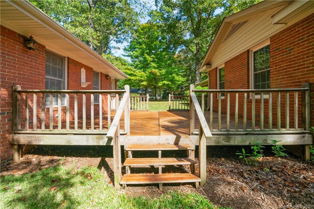 610 Plantation Road Lancaster, SC 29720 - Photo 7 of 33 Gallery Image 7