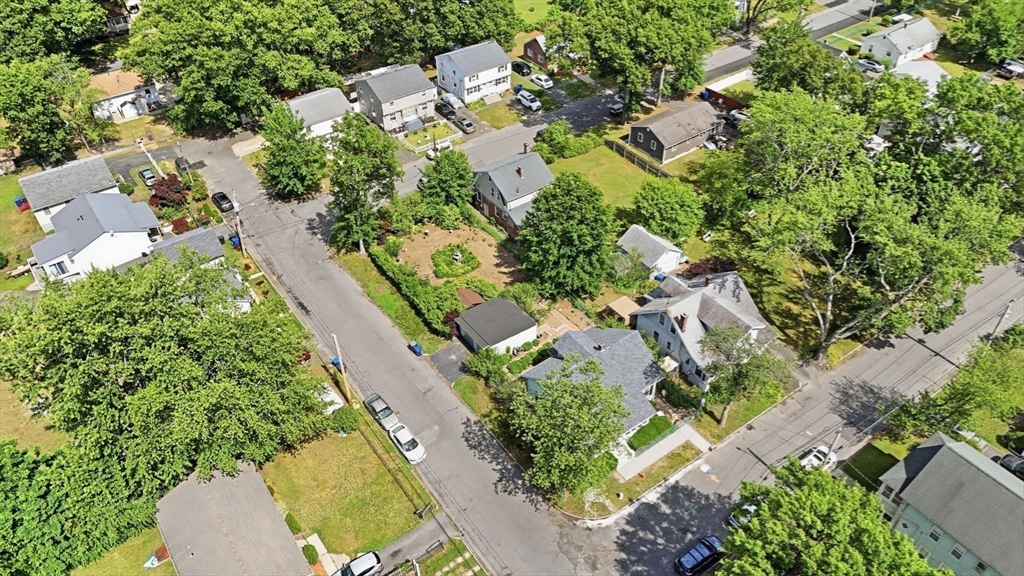 117 Burghardt Street Springfield, MA 01109 - Photo 11 of 42