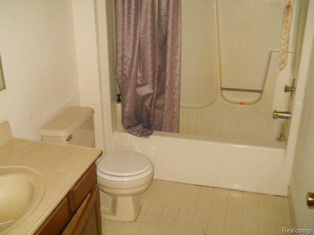 2322 Corlett Road Brighton, MI 48114 - Photo 6 of 9 7-4 091.jpg