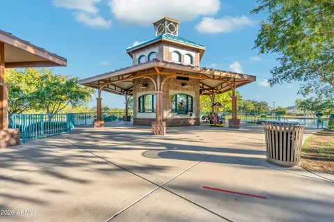 $339,000 | 42424 North Gavilan Peak Parkway, Unit 33104, Anthem, AZ 85086