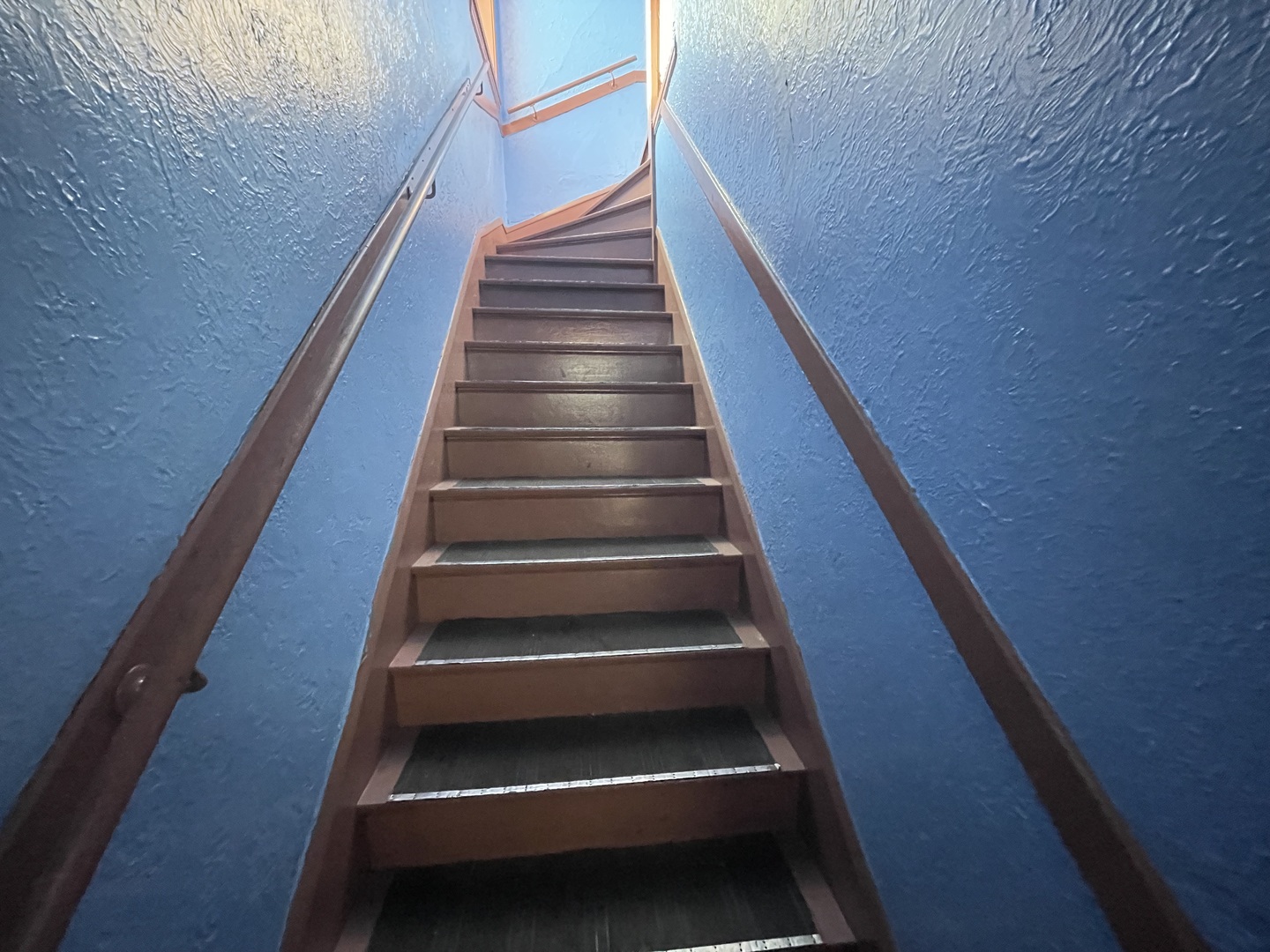 656 North Drake Avenue Chicago, IL 60624 - Photo 20 of 33 a view of entryway