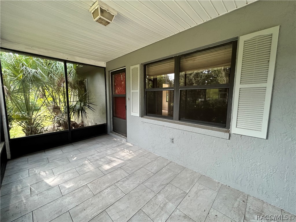 7236 East Oak Isle Drive Inverness, FL 34450 - Photo 2 of 28