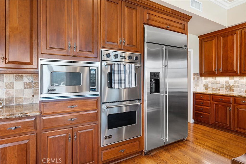 24920 Pso Del Rancho Calabasas, CA 91302 - Photo 12 of 58 Stainless Steel Appliances