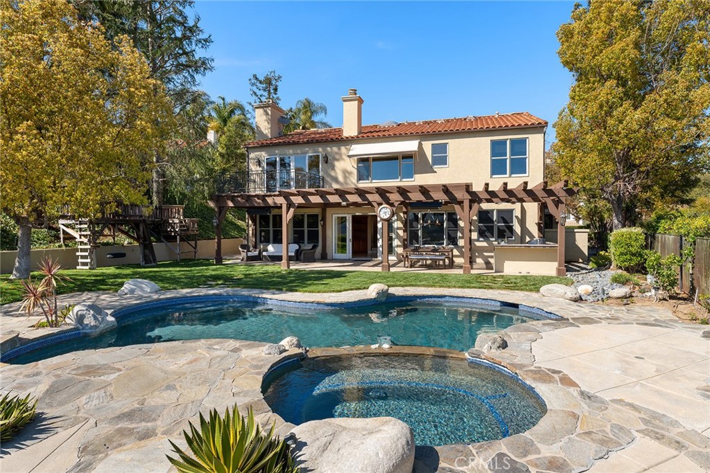 24920 Pso Del Rancho Calabasas, CA 91302 - Photo 26 of 58 Back of Home