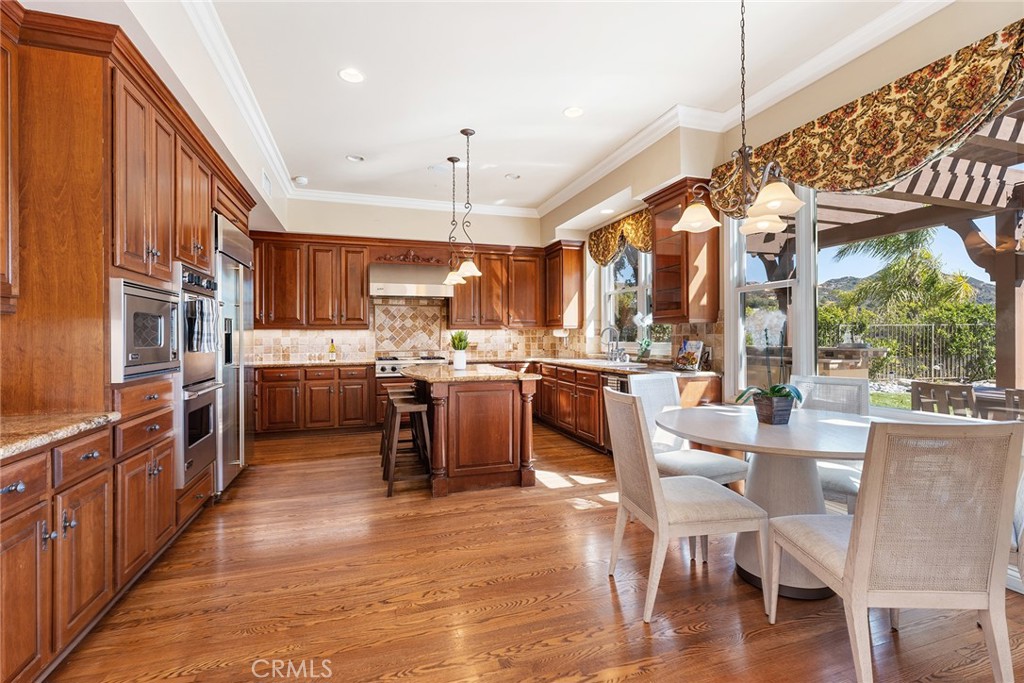24920 Pso Del Rancho Calabasas, CA 91302 - Photo 9 of 58 Kitchen with Breakfast Nook