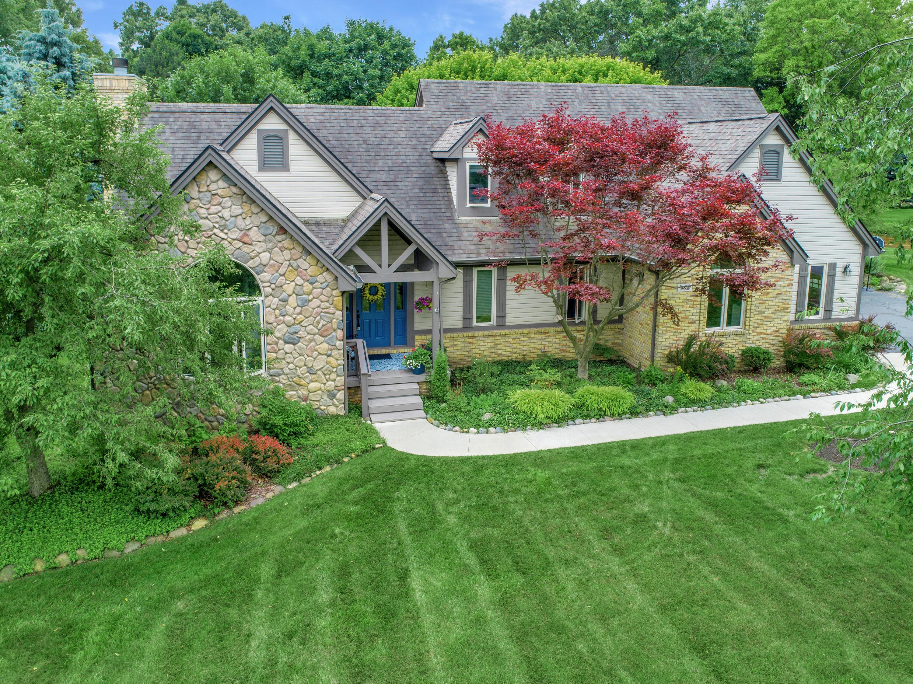 10889 Ridge View Trail Fenton, MI 48430 - Photo 41 of 56 DJI_0059