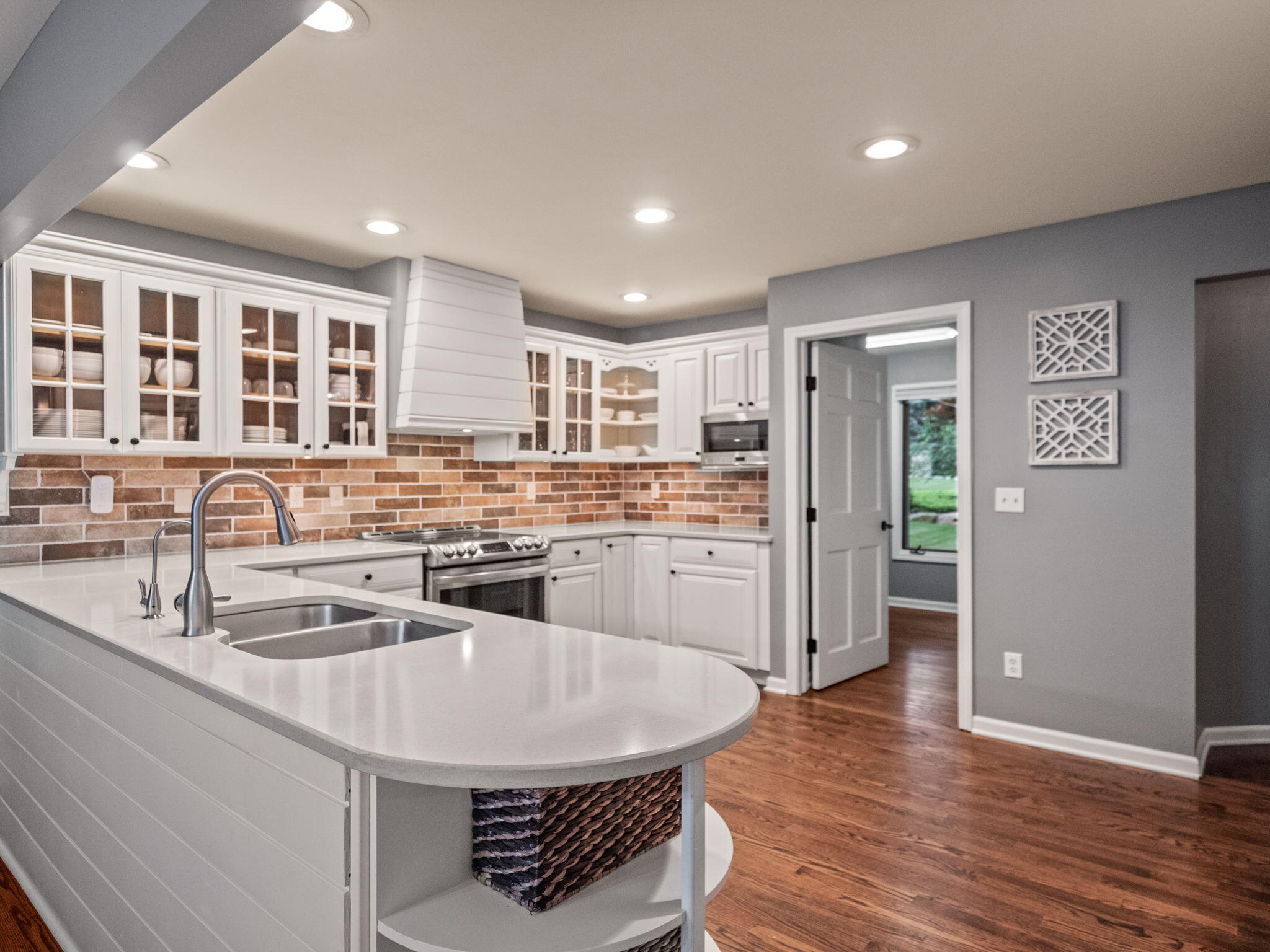 10889 Ridge View Trail Fenton, MI 48430 - Photo 8 of 56 18-web-or-mls-P2677796
