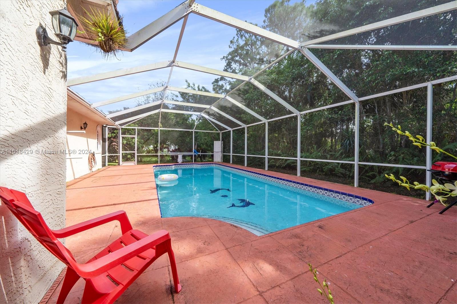 2804 Serenity Cir South  