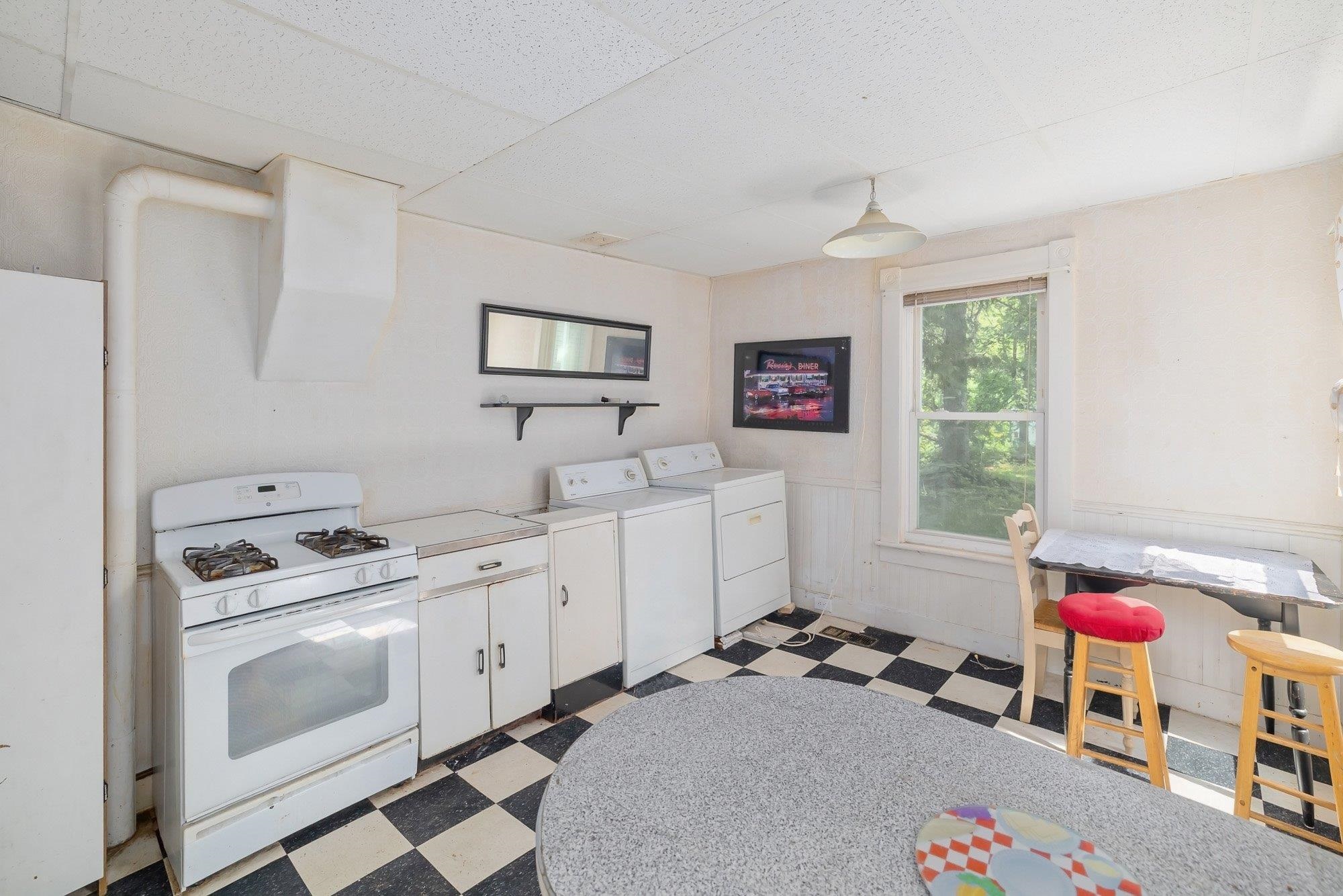 123 High Street Hardwick, VT 05843 - Photo 29 of 42