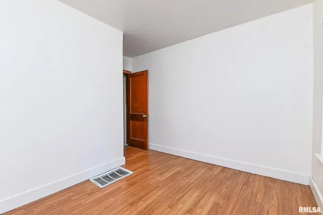 $114,900 | 7710 South Jefferson Street, Bartonville, IL 61607