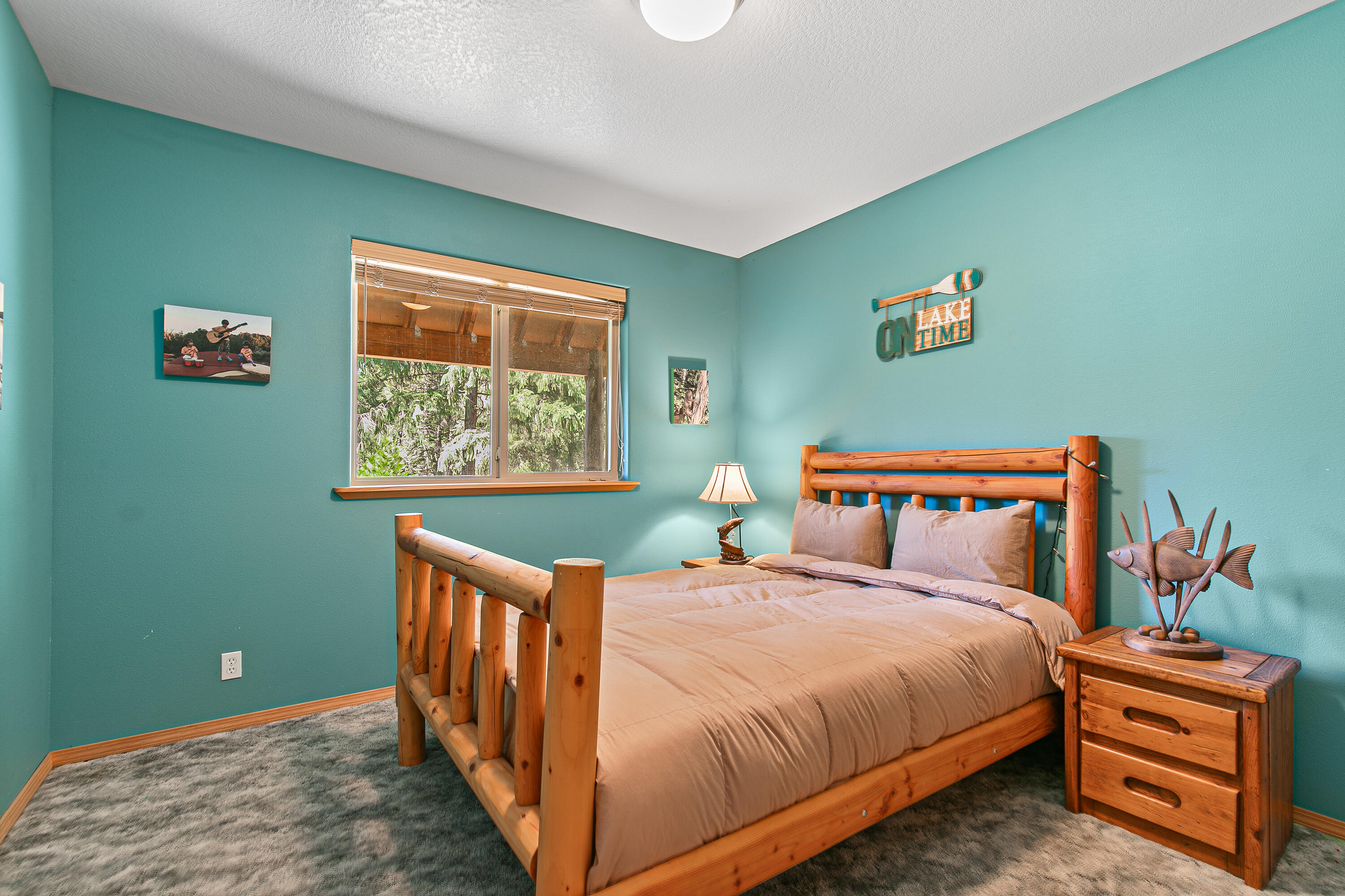 2042 Hyatt Prairie Road Ashland, OR 97520 - Photo 24 of 45 9R9A2215