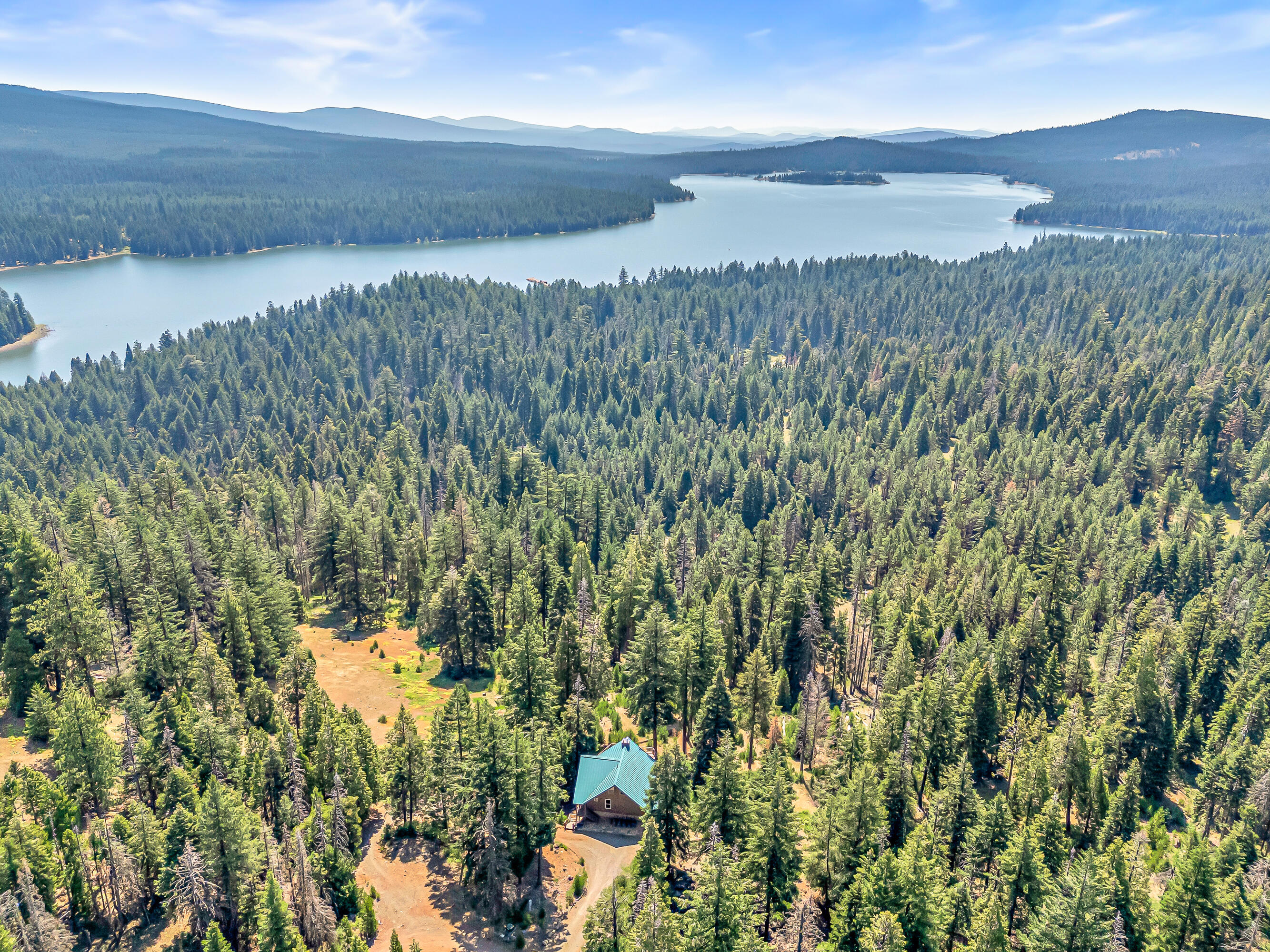 2042 Hyatt Prairie Road Ashland, OR 97520 - Photo 36 of 45 DJI_20250708112836_0013_D