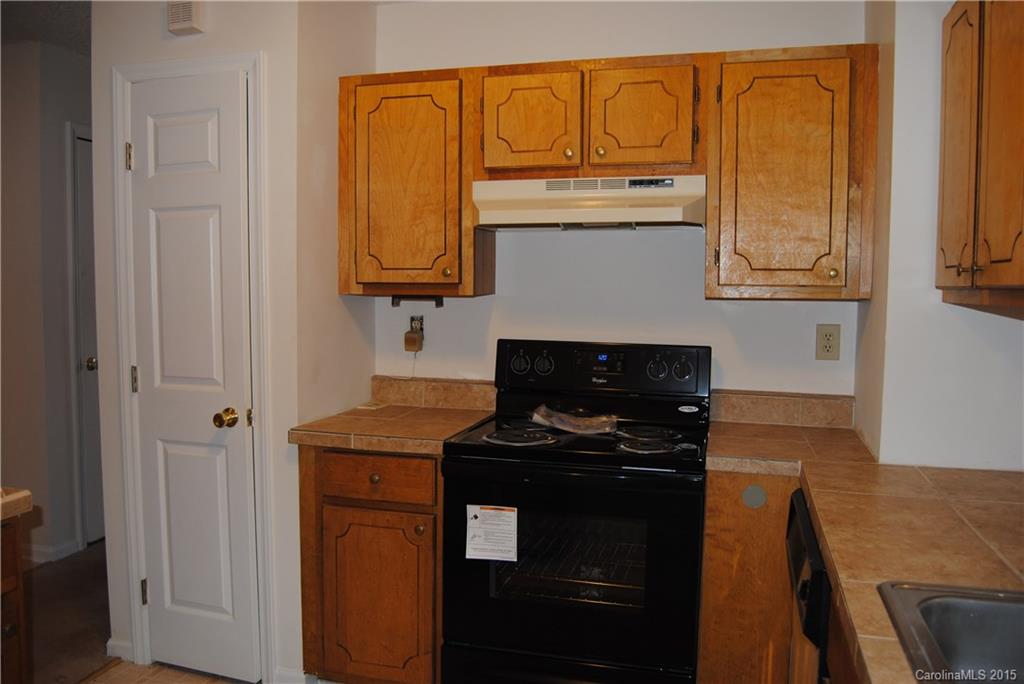 352 Runyan Road Grover, NC 28073 - Photo 8 of 18 Gallery Image 8
