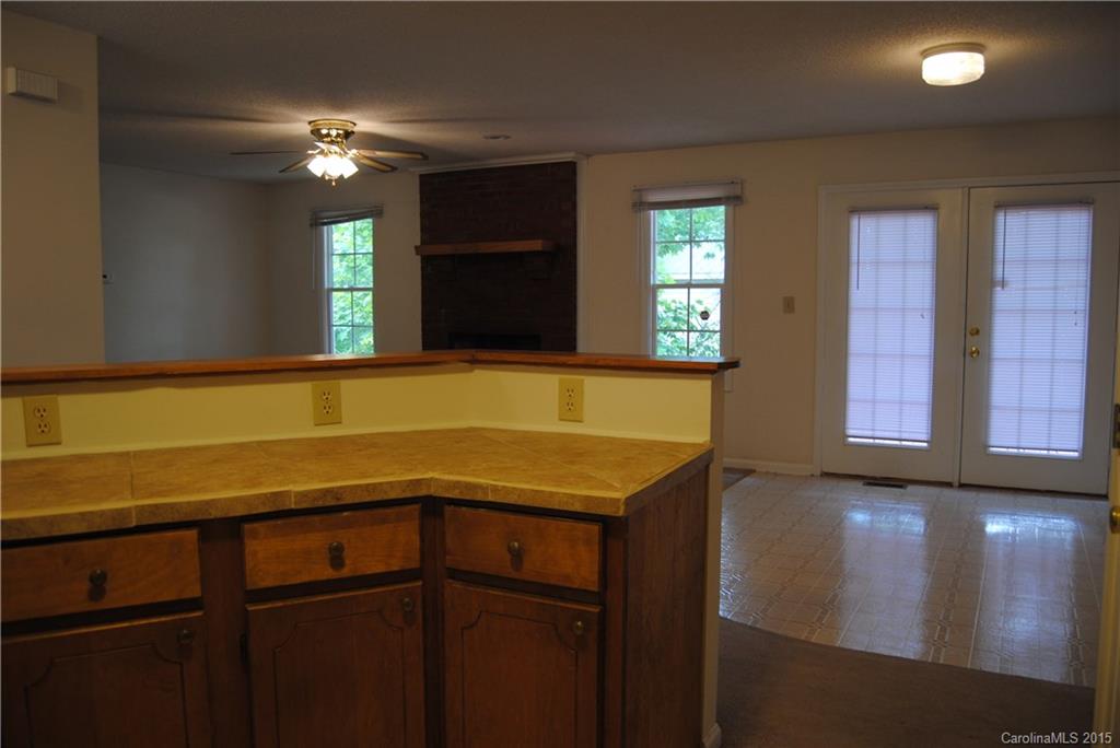 352 Runyan Road Grover, NC 28073 - Photo 10 of 18 Gallery Image 10