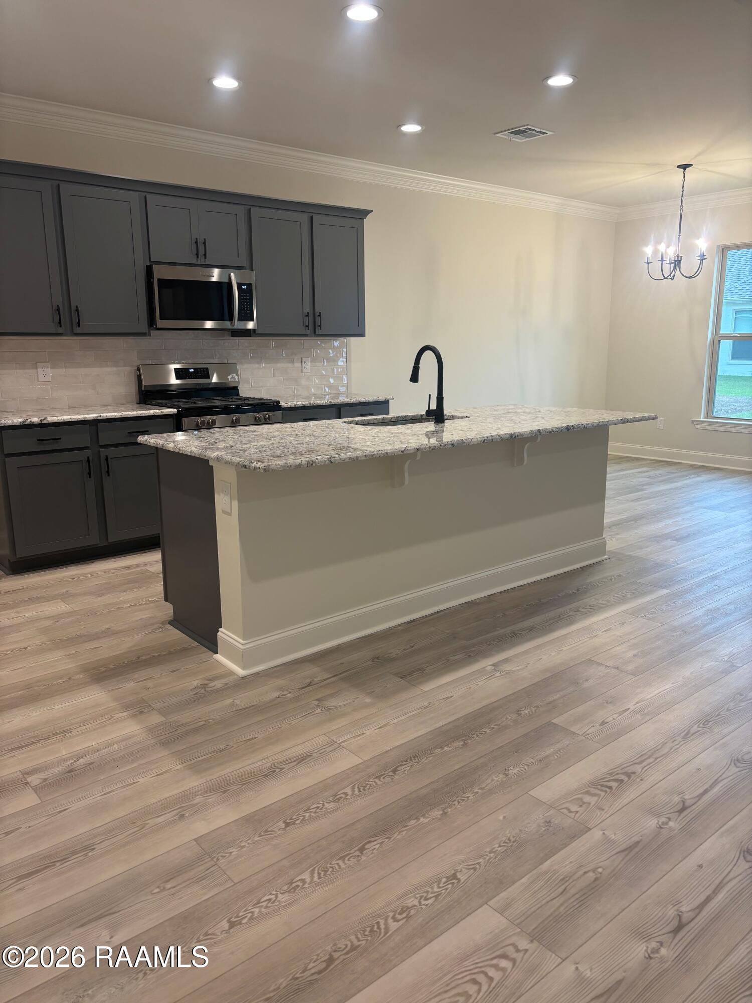 114 Star Broussard, LA 70518 - Photo 2 of 6 KITCHEN