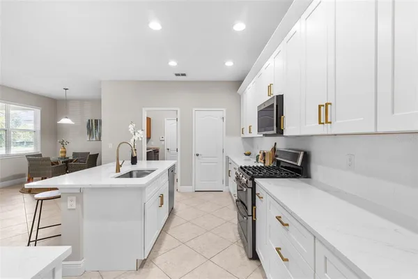 $590,000 | 7938 Hampton Lake Drive, Tampa, FL 33647