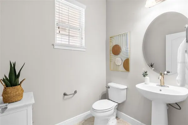 $590,000 | 7938 Hampton Lake Drive, Tampa, FL 33647