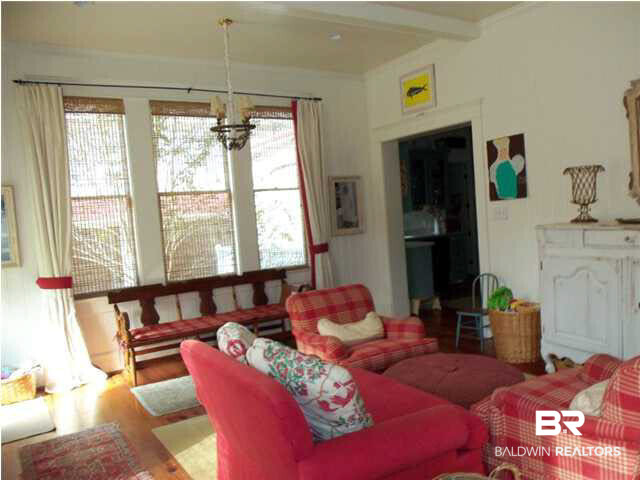 111 Levert Avenue Mobile, AL 36607 - Photo 11 of 24