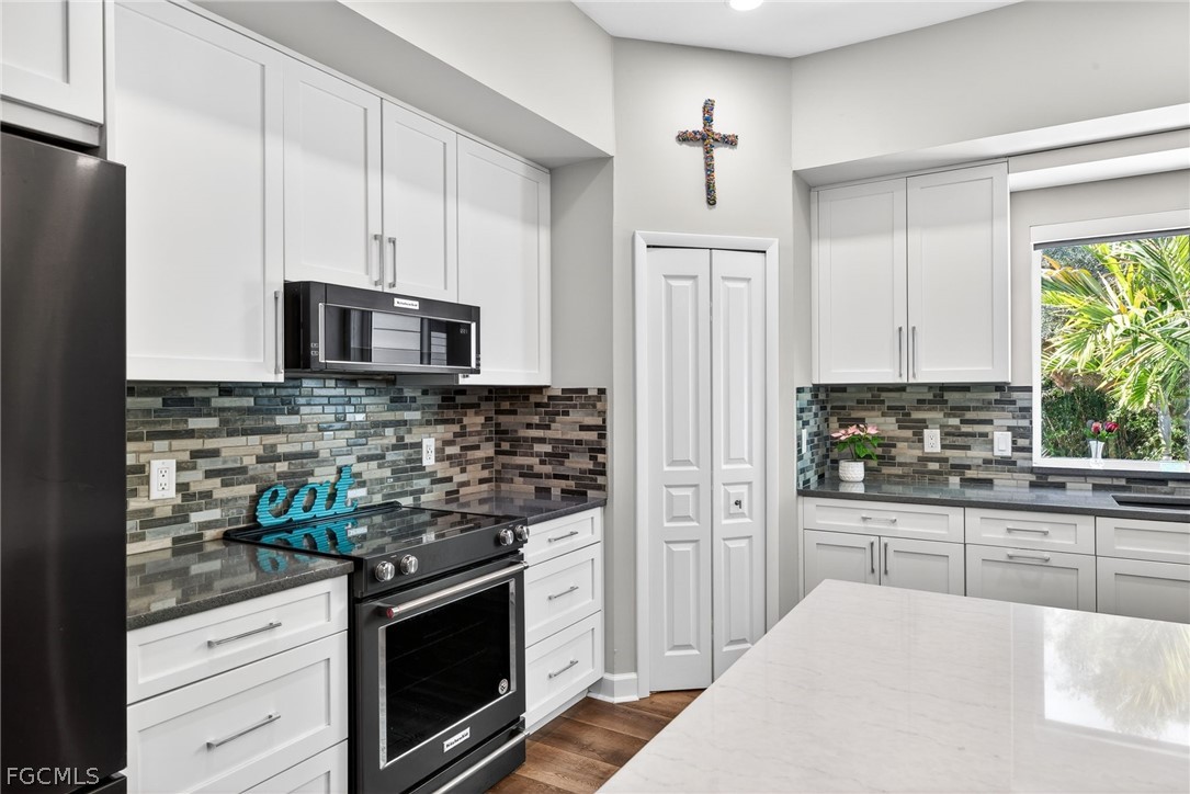 14041 River Road Fort Myers, FL 33905 - Photo 12 of 50