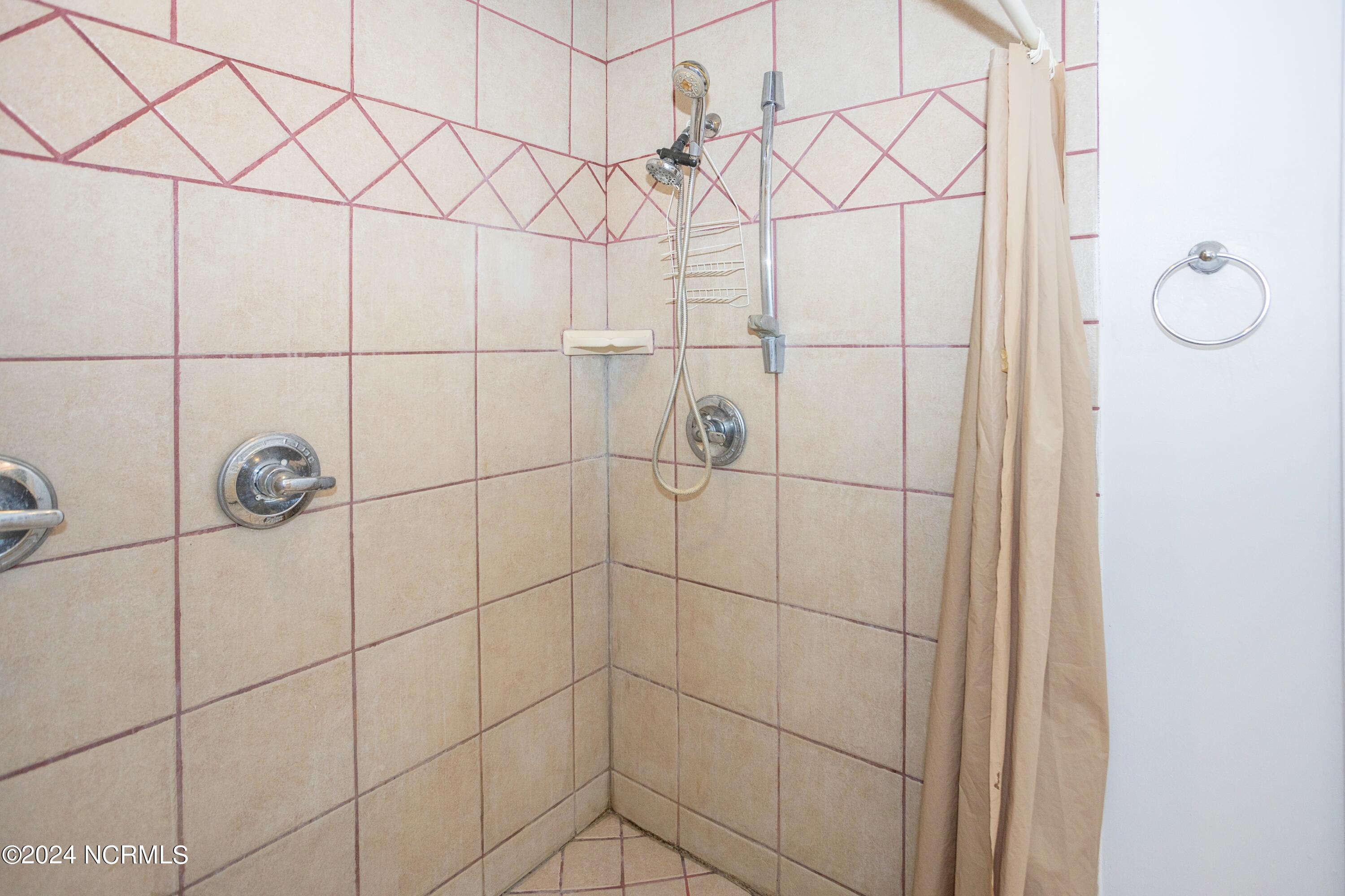 111 Hickory Circle Hampstead, NC 28443 - Photo 40 of 45 photo not current, may not show current state