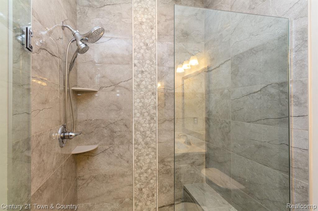 1013 Birkshire Ridge Rochester Hills, MI 48307 - Photo 29 of 47