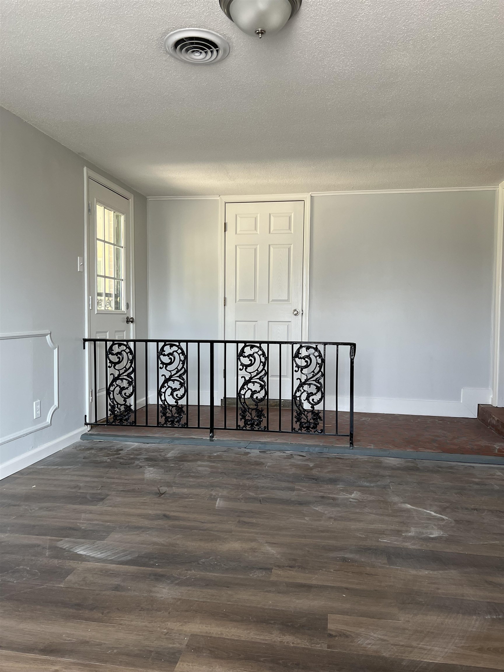 1106 Star Line Road Memphis, TN 38109 - Photo 5 of 16 Gallery Image 5