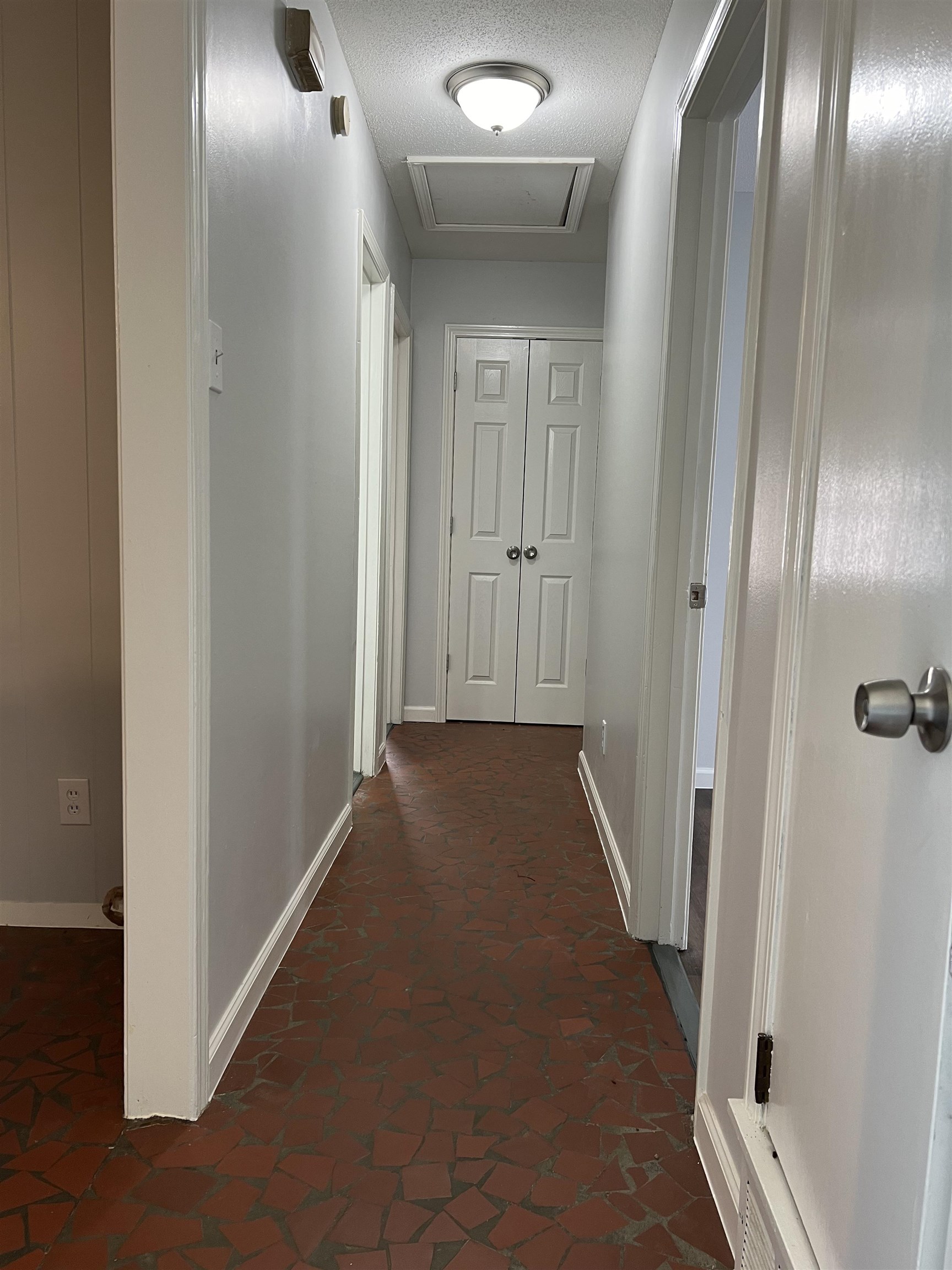 1106 Star Line Road Memphis, TN 38109 - Photo 9 of 16 Hall featuring a textured ceiling