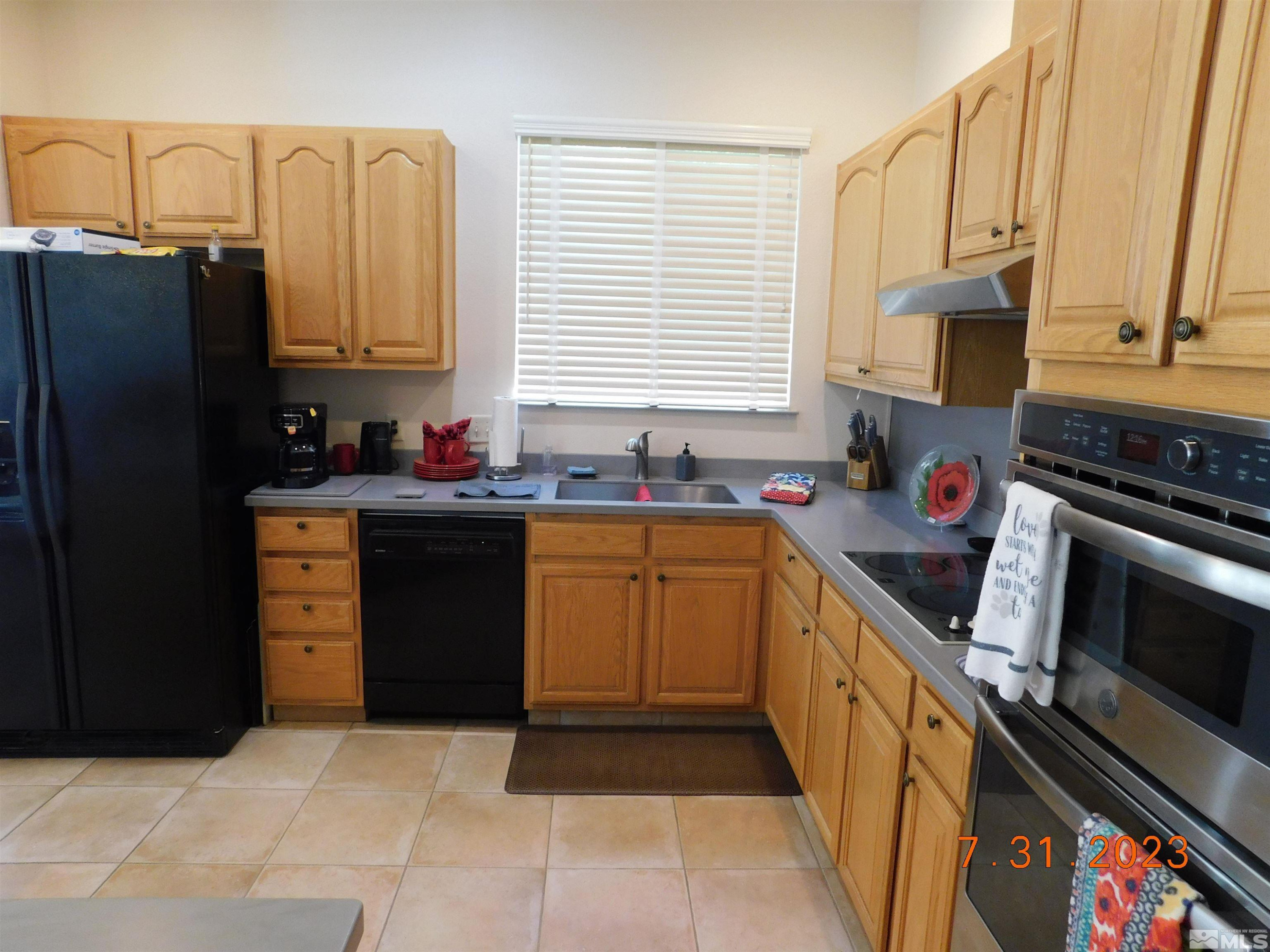 6317 Springwood Drive Reno, NV 89523 - Photo 4 of 19 Photo 4
